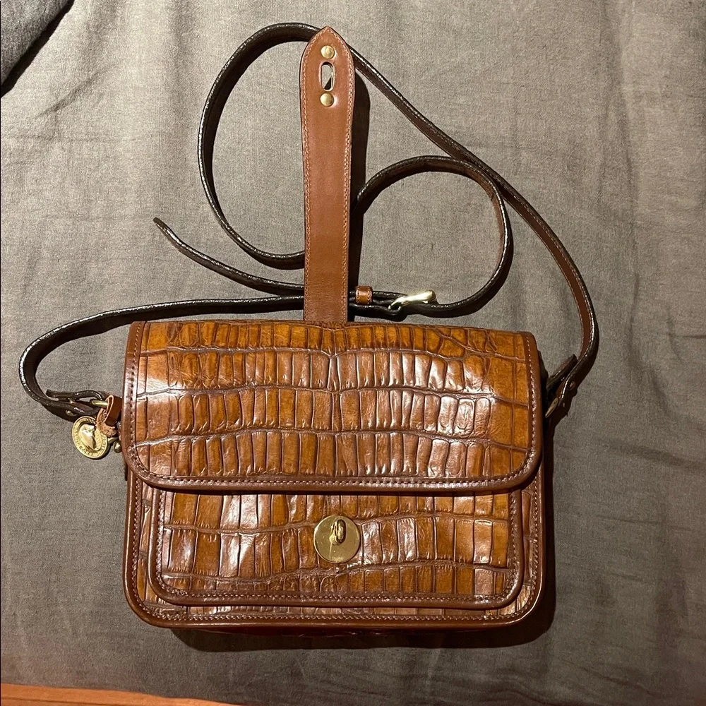 Vintage Dooney and Bourke Brown Crocodile Embossed Leather Bag - Picture 2 of 6